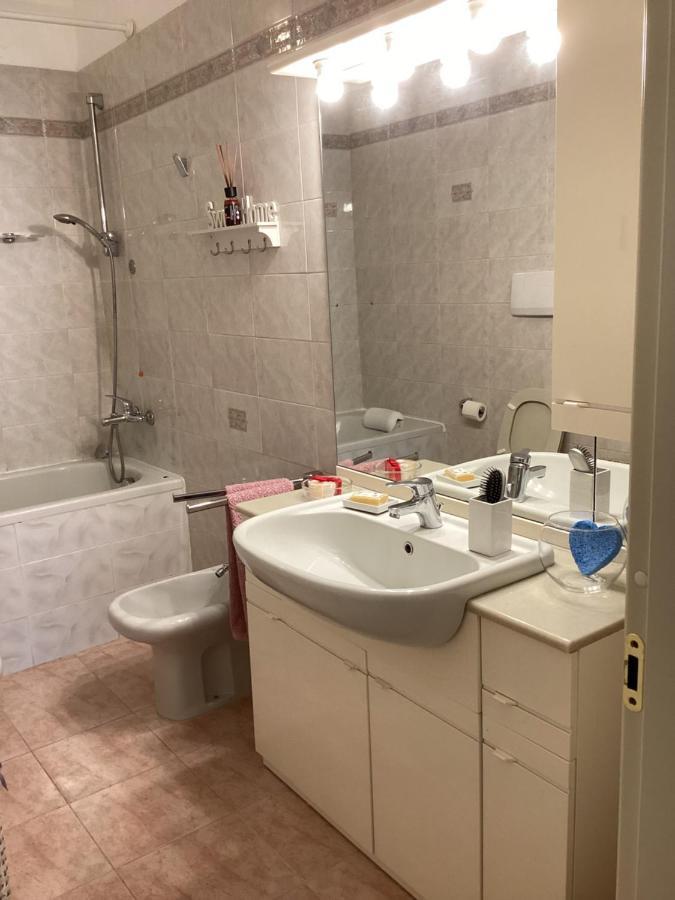 La Casa Del Capitano Lägenhet Sanremo Exteriör bild