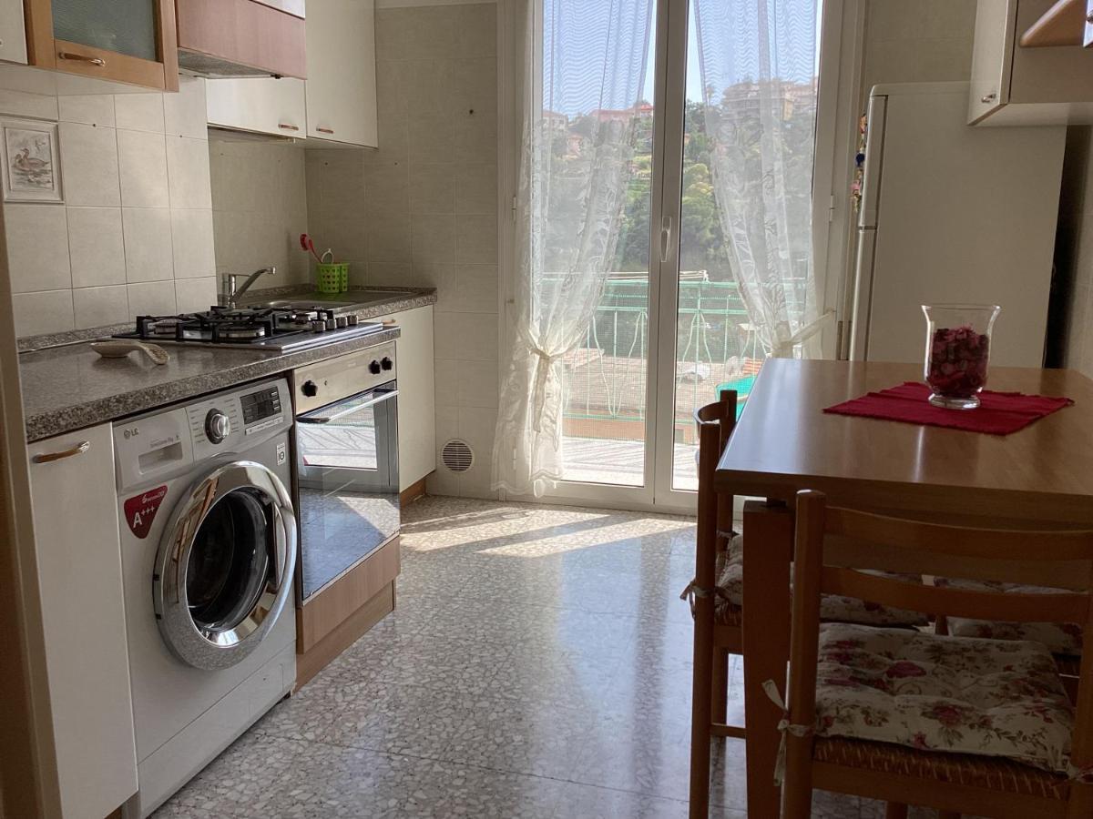 La Casa Del Capitano Lägenhet Sanremo Exteriör bild